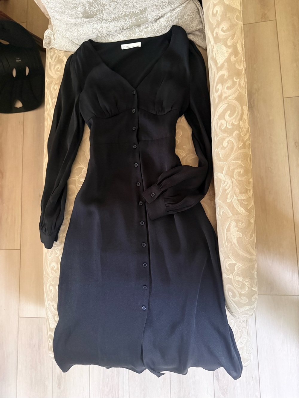 OAK + FORT Black Button-Front Long Sleeve Midi Dress